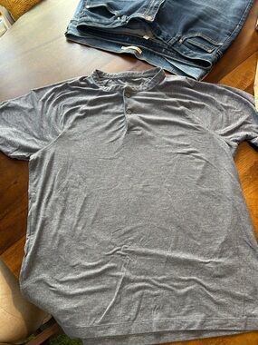 J. Crew Men's Short-Sleeve Henley in Heather Charcoal